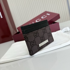 【配全套包装】‼️Generation Gucci 探索品牌的典藏元素,将不同世代的设计融合成一种美学叙 【配全套包装】‼️Generation Gucci 探索品牌的典藏元素,将不同世代的设计融合成一种美学叙