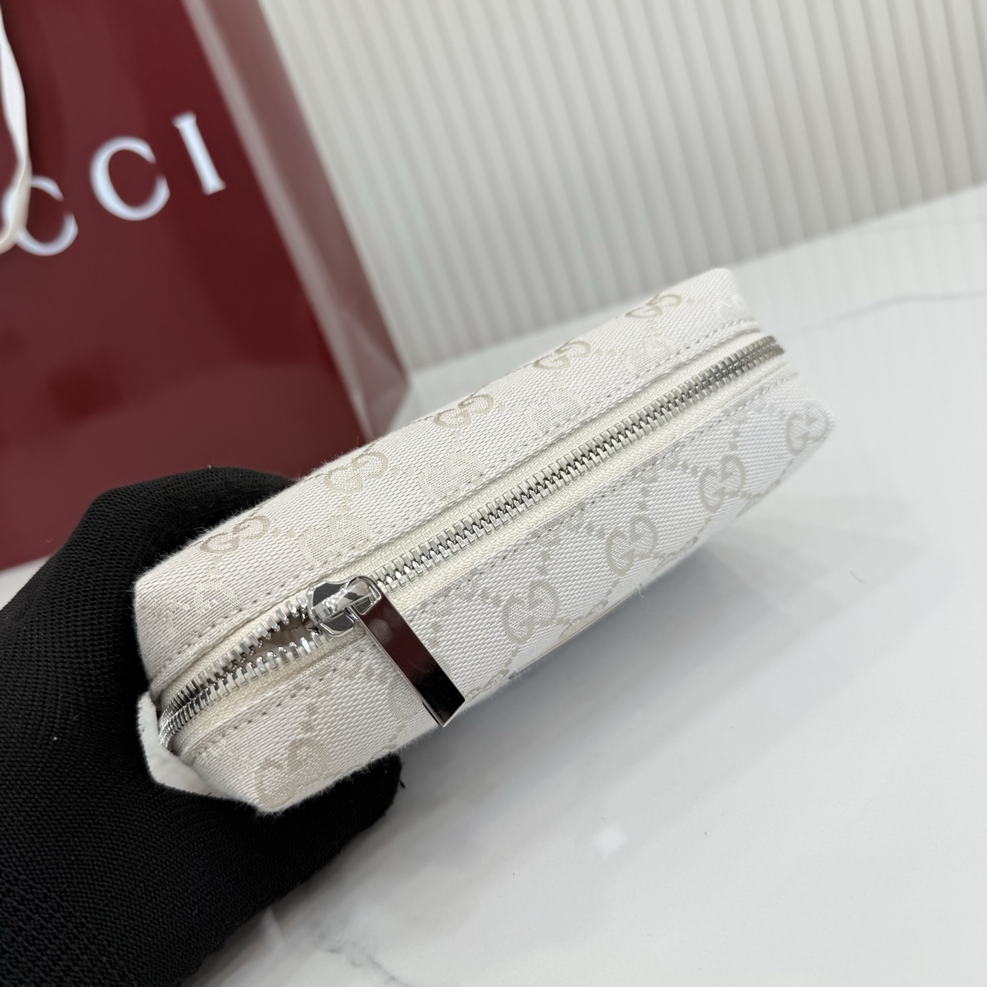 【配全套包装】‼️《古驰世代》(Generation Gucci)系列深入探索品牌典藏元素，将不同世代的