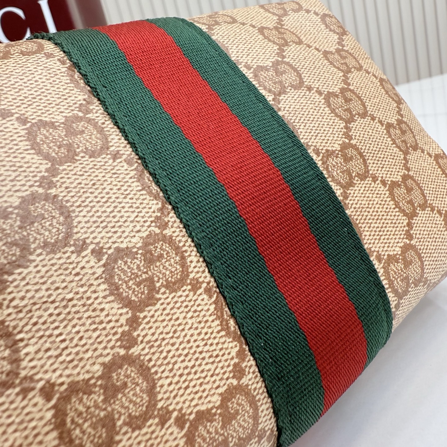 【配全套包装】‼️Generation Gucci古驰世代系列深入探索品牌的典藏元素,将不同世代的设计融 【配全套包装】‼️Generation Gucci古驰世代系列深入探索品牌的典藏元素,将不同世代的设计融