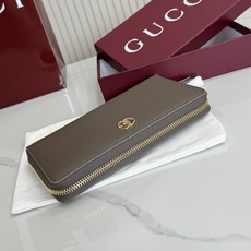 【配全套包装】‼️Generation Gucci 深入探索品牌的典藏元素,将不同世代的设计融合成一种美 【配全套包装】‼️Generation Gucci 深入探索品牌的典藏元素,将不同世代的设计融合成一种美