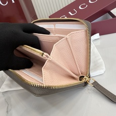 【配全套包装】‼️Generation Gucci 深入探索品牌的典藏元素,将不同世代的设计融合成一种美 【配全套包装】‼️Generation Gucci 深入探索品牌的典藏元素,将不同世代的设计融合成一种美