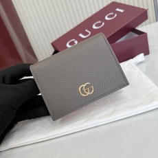 【配全套包装】‼️Generation Gucci古驰世代系列深入探索品牌的典藏元素,将不同世代的设计融 【配全套包装】‼️Generation Gucci古驰世代系列深入探索品牌的典藏元素,将不同世代的设计融