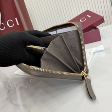 【配全套包装】‼️Generation Gucci 深入探索品牌的典藏元素,将不同世代的设计融合成一种美 【配全套包装】‼️Generation Gucci 深入探索品牌的典藏元素,将不同世代的设计融合成一种美