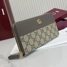 【配全套包装】‼️Generation Gucci 深入探索品牌的典藏元素,将不同世代的设计融合成一种美 【配全套包装】‼️Generation Gucci 深入探索品牌的典藏元素,将不同世代的设计融合成一种美