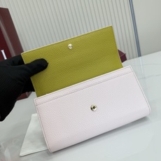 【配全套包装】‼️Generation Gucci 深入探索品牌的典藏元素,将不同世代的设计融合成一种美 【配全套包装】‼️Generation Gucci 深入探索品牌的典藏元素,将不同世代的设计融合成一种美