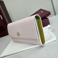 【配全套包装】‼️Generation Gucci 深入探索品牌的典藏元素,将不同世代的设计融合成一种美 【配全套包装】‼️Generation Gucci 深入探索品牌的典藏元素,将不同世代的设计融合成一种美