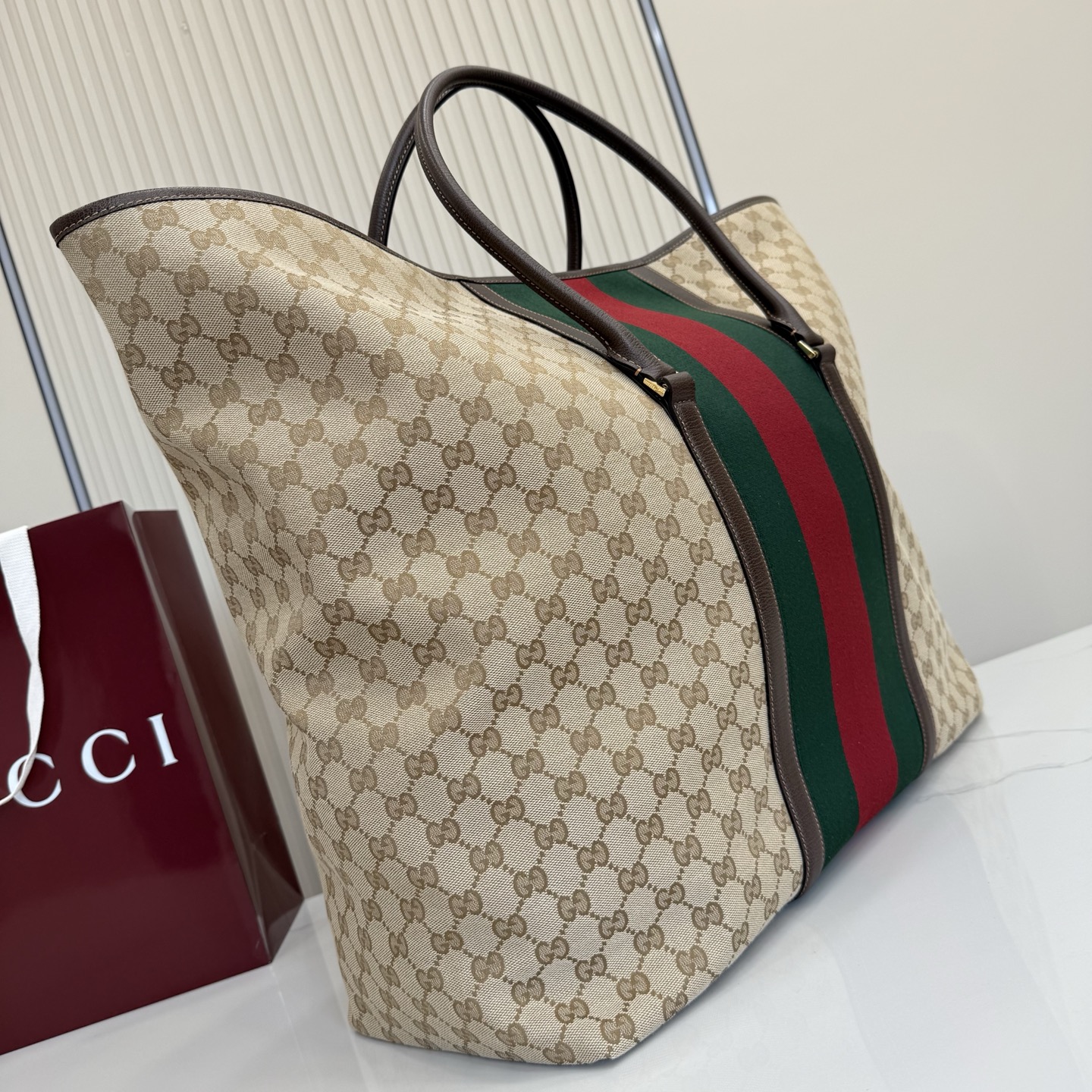 Gucci Ophidia tote Beige Ebony GG Supreme with green and red Web everyday
