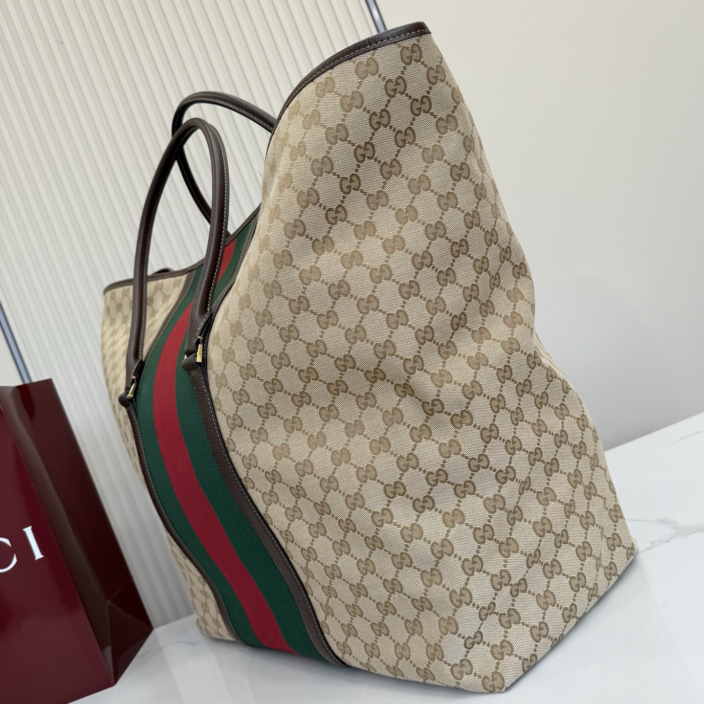 Gucci Ophidia tote Beige Ebony GG Supreme with green and red Web everyday