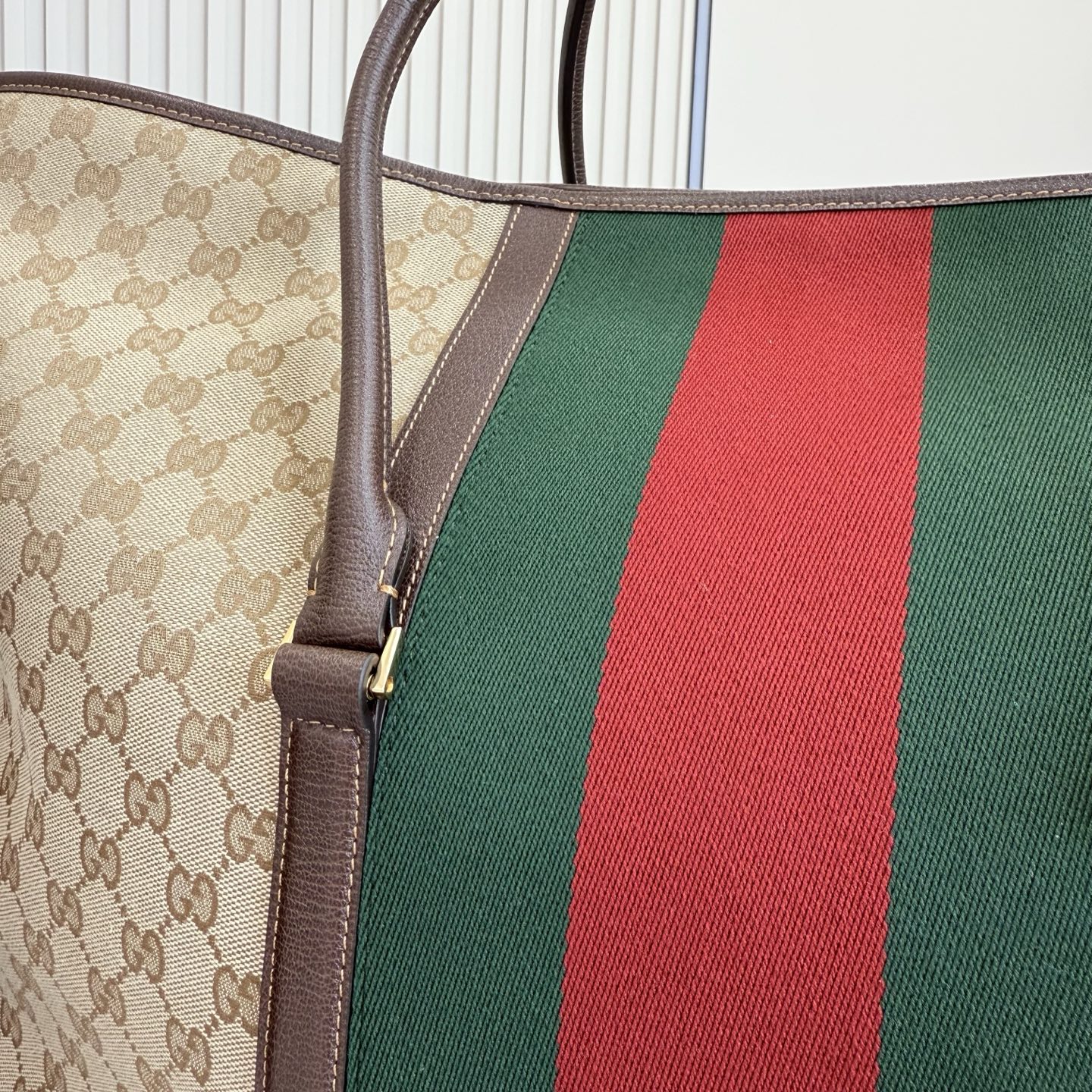 Gucci Ophidia tote Beige Ebony GG Supreme with green and red Web everyday