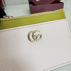 【配全套包装】‼️Generation Gucci 系列深入探索品牌典藏元素,将不同年代的设计融合于一体 【配全套包装】‼️Generation Gucci 系列深入探索品牌典藏元素,将不同年代的设计融合于一体