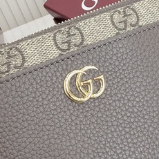【配全套包装】‼️Generation Gucci 系列深入探索品牌典藏元素,将不同年代的设计融合于一体 【配全套包装】‼️Generation Gucci 系列深入探索品牌典藏元素,将不同年代的设计融合于一体