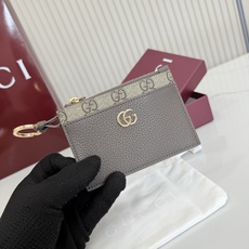 【配全套包装】‼️Generation Gucci 系列深入探索品牌典藏元素,将不同年代的设计融合于一体 【配全套包装】‼️Generation Gucci 系列深入探索品牌典藏元素,将不同年代的设计融合于一体