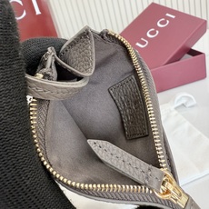 【配全套包装】‼️Generation Gucci 系列深入探索品牌典藏元素,将不同年代的设计融合于一体 【配全套包装】‼️Generation Gucci 系列深入探索品牌典藏元素,将不同年代的设计融合于一体