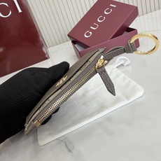 【配全套包装】‼️Generation Gucci 系列深入探索品牌典藏元素,将不同年代的设计融合于一体 【配全套包装】‼️Generation Gucci 系列深入探索品牌典藏元素,将不同年代的设计融合于一体
