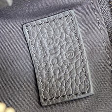 【配全套包装】‼️Generation Gucci 系列深入探索品牌典藏元素,将不同年代的设计融合于一体 【配全套包装】‼️Generation Gucci 系列深入探索品牌典藏元素,将不同年代的设计融合于一体