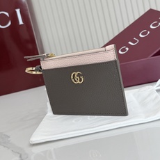 【配全套包装】‼️Generation Gucci 系列深入探索品牌典藏元素,将不同年代的设计融合于一体 【配全套包装】‼️Generation Gucci 系列深入探索品牌典藏元素,将不同年代的设计融合于一体