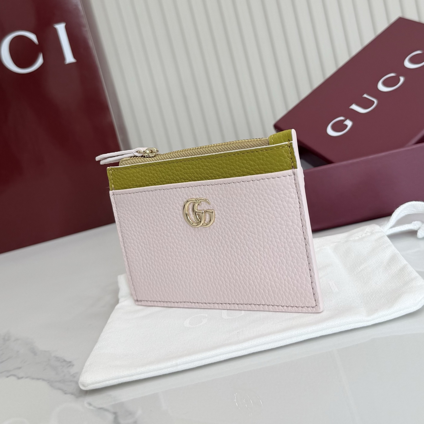 【配全套包装】‼️Generation Gucci 系列深入探索品牌典藏元素,将不同年代的设计融合于一体 【配全套包装】‼️Generation Gucci 系列深入探索品牌典藏元素,将不同年代的设计融合于一体