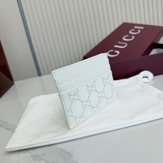 【配全套包装】‼️Generation Gucci 深入探索品牌的典藏元素,将不同世代的设计融合成一种美 【配全套包装】‼️Generation Gucci 深入探索品牌的典藏元素,将不同世代的设计融合成一种美