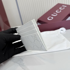 【配全套包装】‼️Generation Gucci 深入探索品牌的典藏元素,将不同世代的设计融合成一种美 【配全套包装】‼️Generation Gucci 深入探索品牌的典藏元素,将不同世代的设计融合成一种美