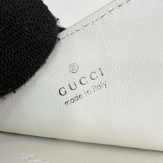 【配全套包装】‼️Generation Gucci 深入探索品牌的典藏元素,将不同世代的设计融合成一种美 【配全套包装】‼️Generation Gucci 深入探索品牌的典藏元素,将不同世代的设计融合成一种美