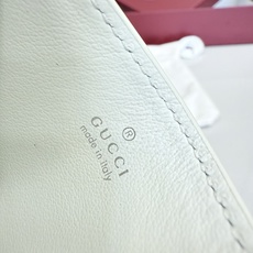【配全套包装】‼️Generation Gucci 深入探索品牌的典藏元素,将不同世代的设计融合成一种美 【配全套包装】‼️Generation Gucci 深入探索品牌的典藏元素,将不同世代的设计融合成一种美