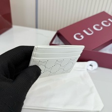 【配全套包装】‼️Generation Gucci 深入探索品牌的典藏元素,将不同世代的设计融合成一种美 【配全套包装】‼️Generation Gucci 深入探索品牌的典藏元素,将不同世代的设计融合成一种美