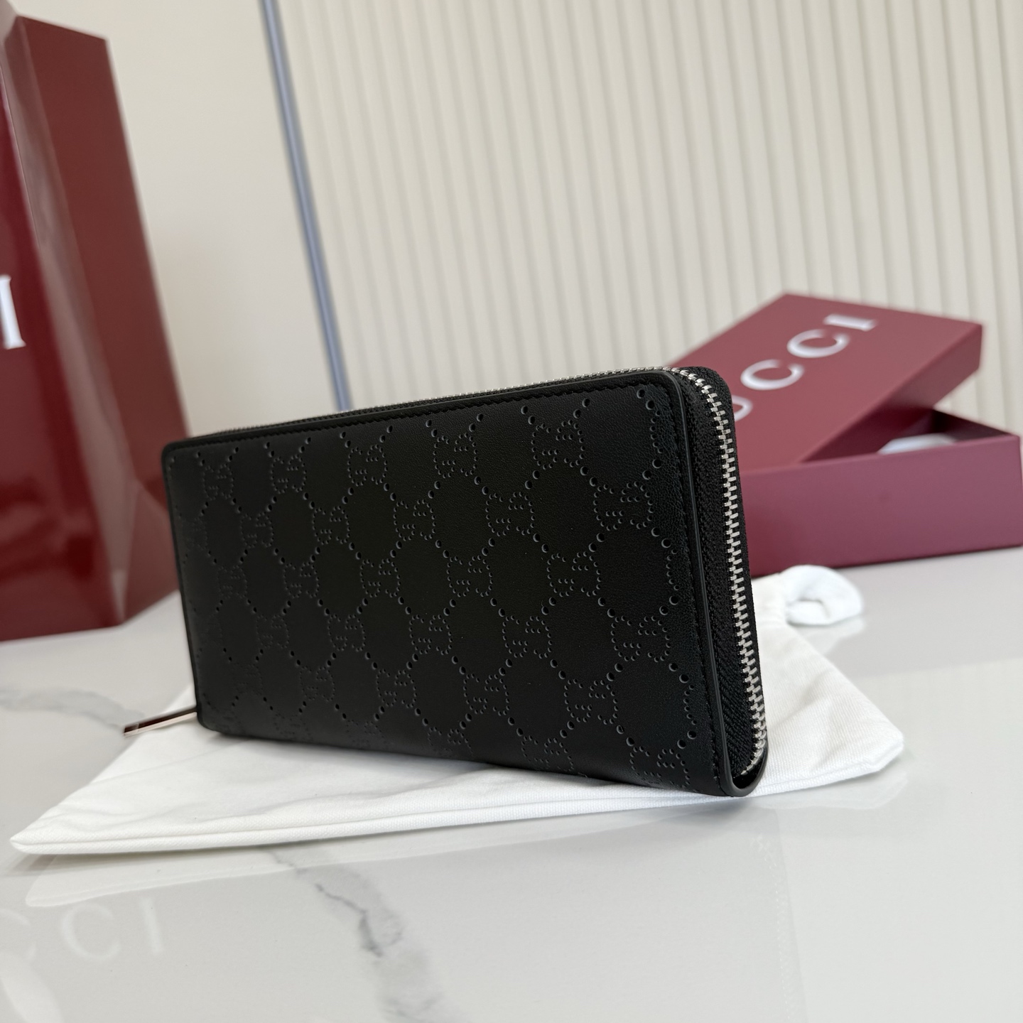 【配全套包装】‼️《Gucci新世代》系列深入探索品牌典藏元素，将不同世代的设计融入一体，营造出独特的美