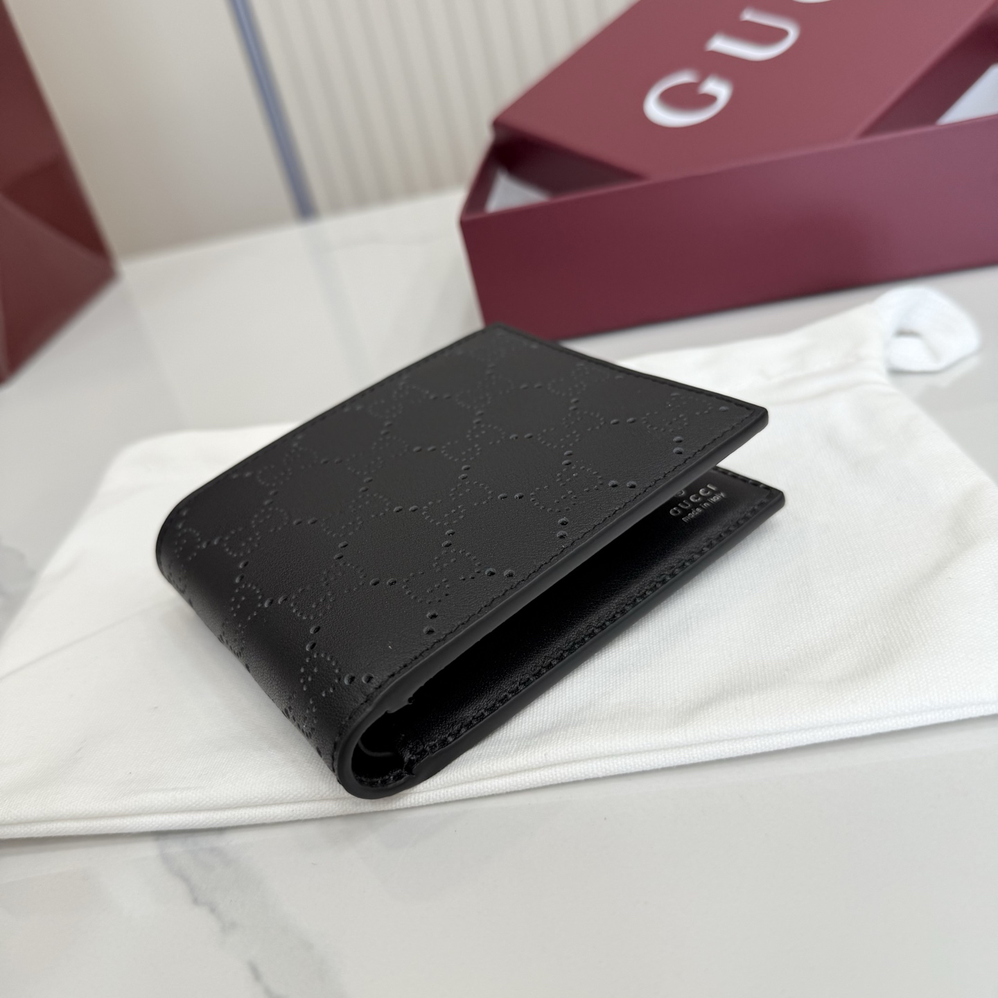 【配全套包装】‼️《Gucci新世代》系列深入探索品牌典藏元素,将不同世代的设计融入一体,营造出独特的美 【配全套包装】‼️《Gucci新世代》系列深入探索品牌典藏元素,将不同世代的设计融入一体,营造出独特的美