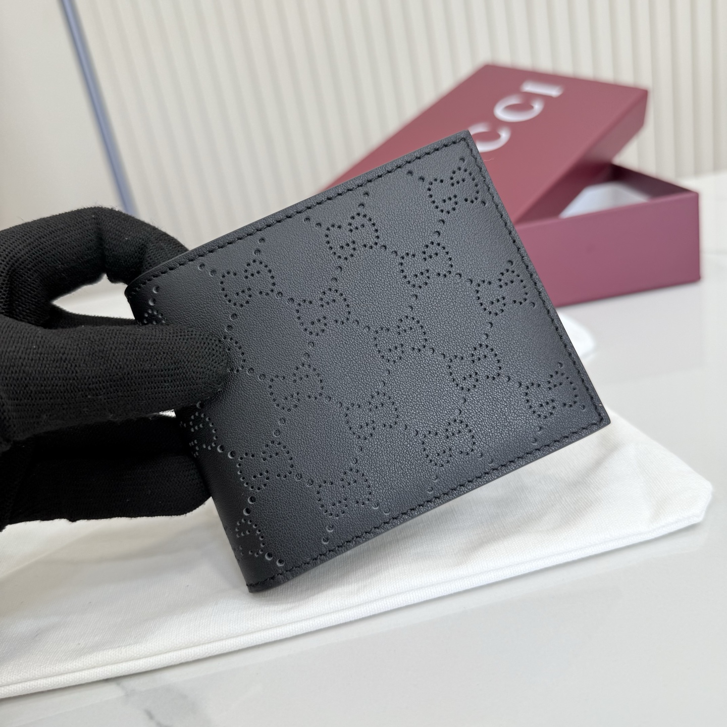 【配全套包装】‼️《Gucci新世代》系列深入探索品牌典藏元素，将不同世代的设计融入一体，营造出独特的美