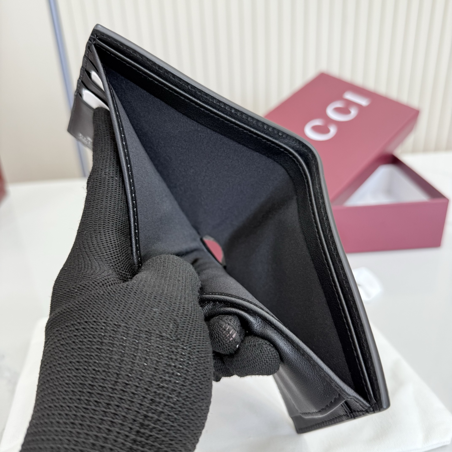 【配全套包装】‼️《Gucci新世代》系列深入探索品牌典藏元素，将不同世代的设计融入一体，营造出独特的美