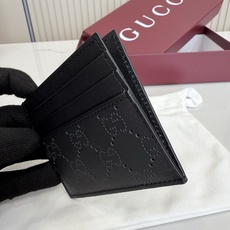 【配全套包装】‼️Generation Gucci 深入探索品牌的典藏元素,将不同世代的设计融合成一种美 【配全套包装】‼️Generation Gucci 深入探索品牌的典藏元素,将不同世代的设计融合成一种美