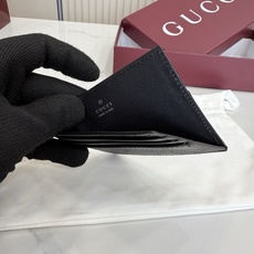 【配全套包装】‼️Generation Gucci 深入探索品牌的典藏元素,将不同世代的设计融合成一种美 【配全套包装】‼️Generation Gucci 深入探索品牌的典藏元素,将不同世代的设计融合成一种美