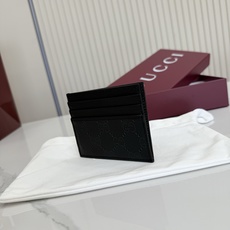 【配全套包装】‼️Generation Gucci 深入探索品牌的典藏元素,将不同世代的设计融合成一种美 【配全套包装】‼️Generation Gucci 深入探索品牌的典藏元素,将不同世代的设计融合成一种美