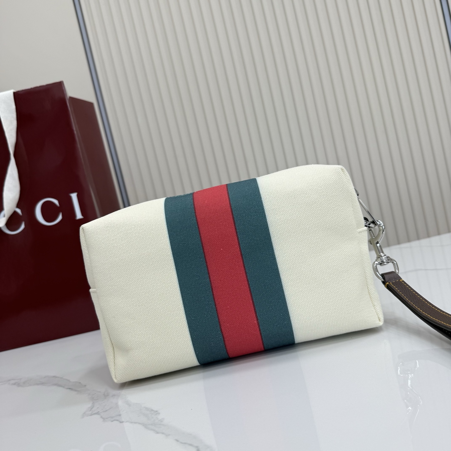 【配全套包装】‼️Generation Gucci系列深入探索品牌的典藏元素，将不同世代的设计融合成一种