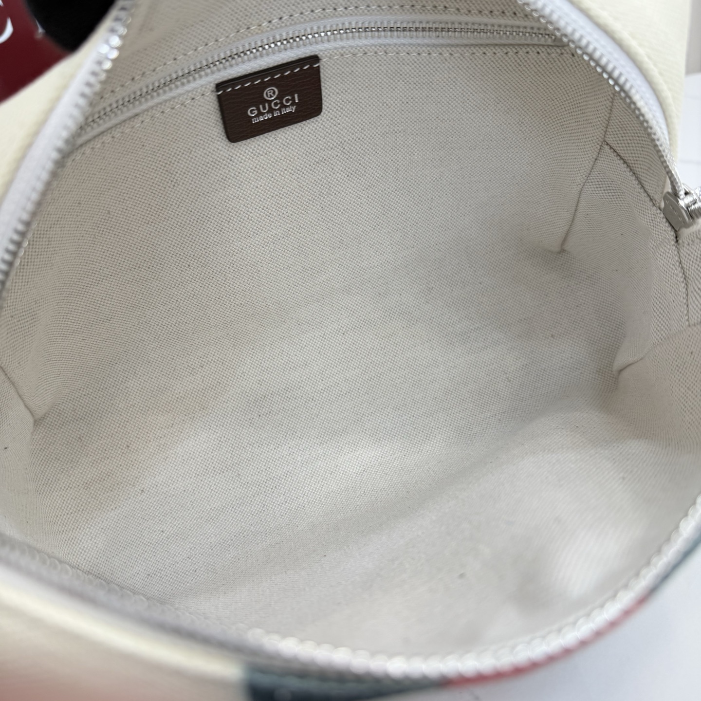 【配全套包装】‼️Generation Gucci系列深入探索品牌的典藏元素，将不同世代的设计融合成一种