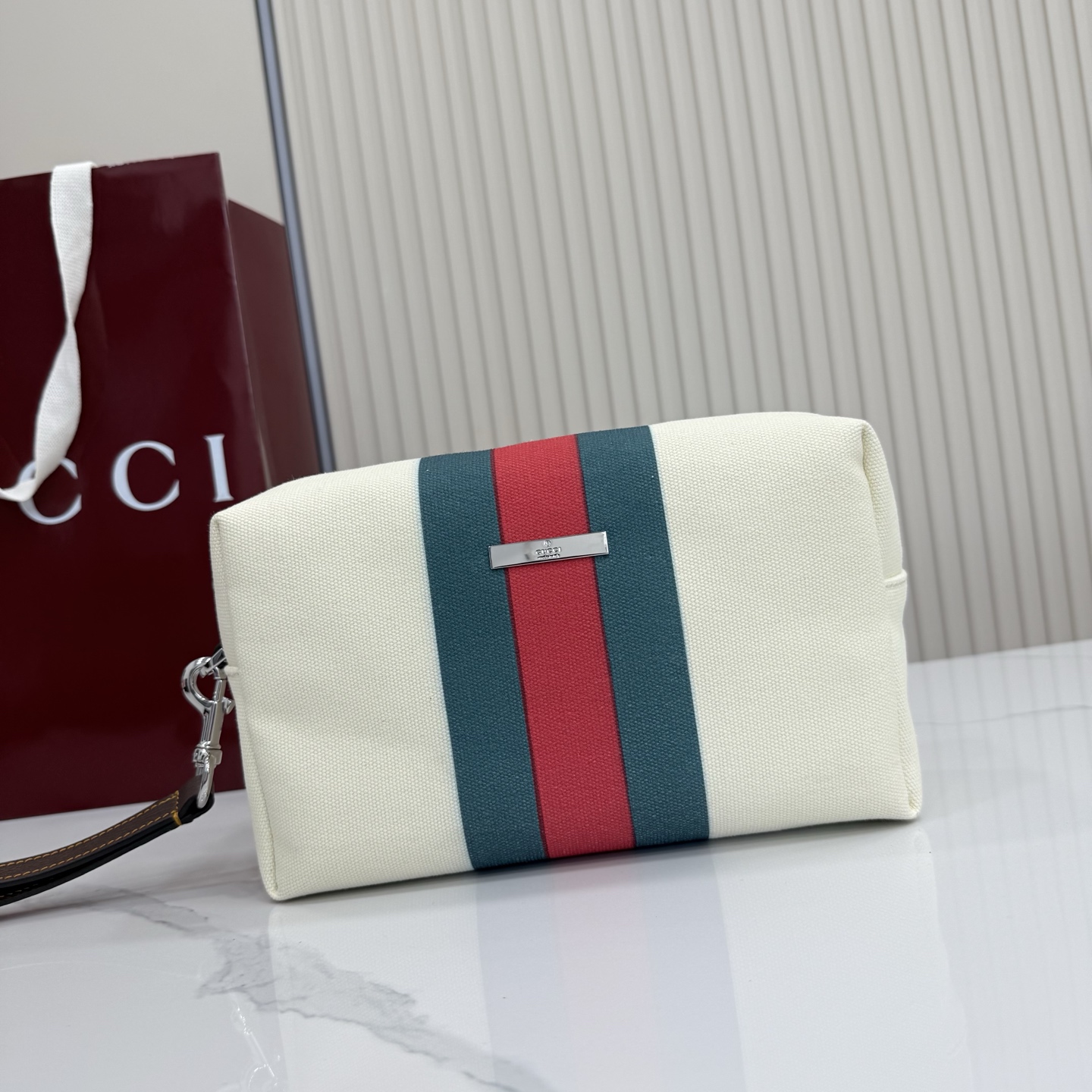 【配全套包装】‼️Generation Gucci系列深入探索品牌的典藏元素，将不同世代的设计融合成一种