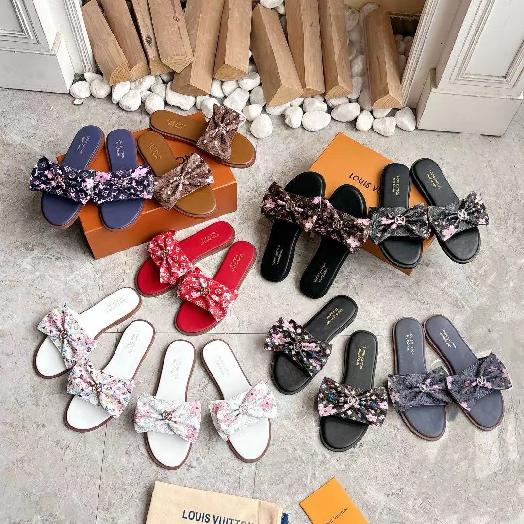 NO:250104,Louis Vuitton x Takashi Murakami | 20th Anniversary Reprint Series Newly Unveiled 35-43. Like rubber soles, genuine leather soles, slippers, louis vuitton, slippers19860909路易威登 x 村上隆|二十周年再版系列全新亮相35-43.像胶底.真皮底,拖鞋,louis vuitton,slippers,Women's Shoes