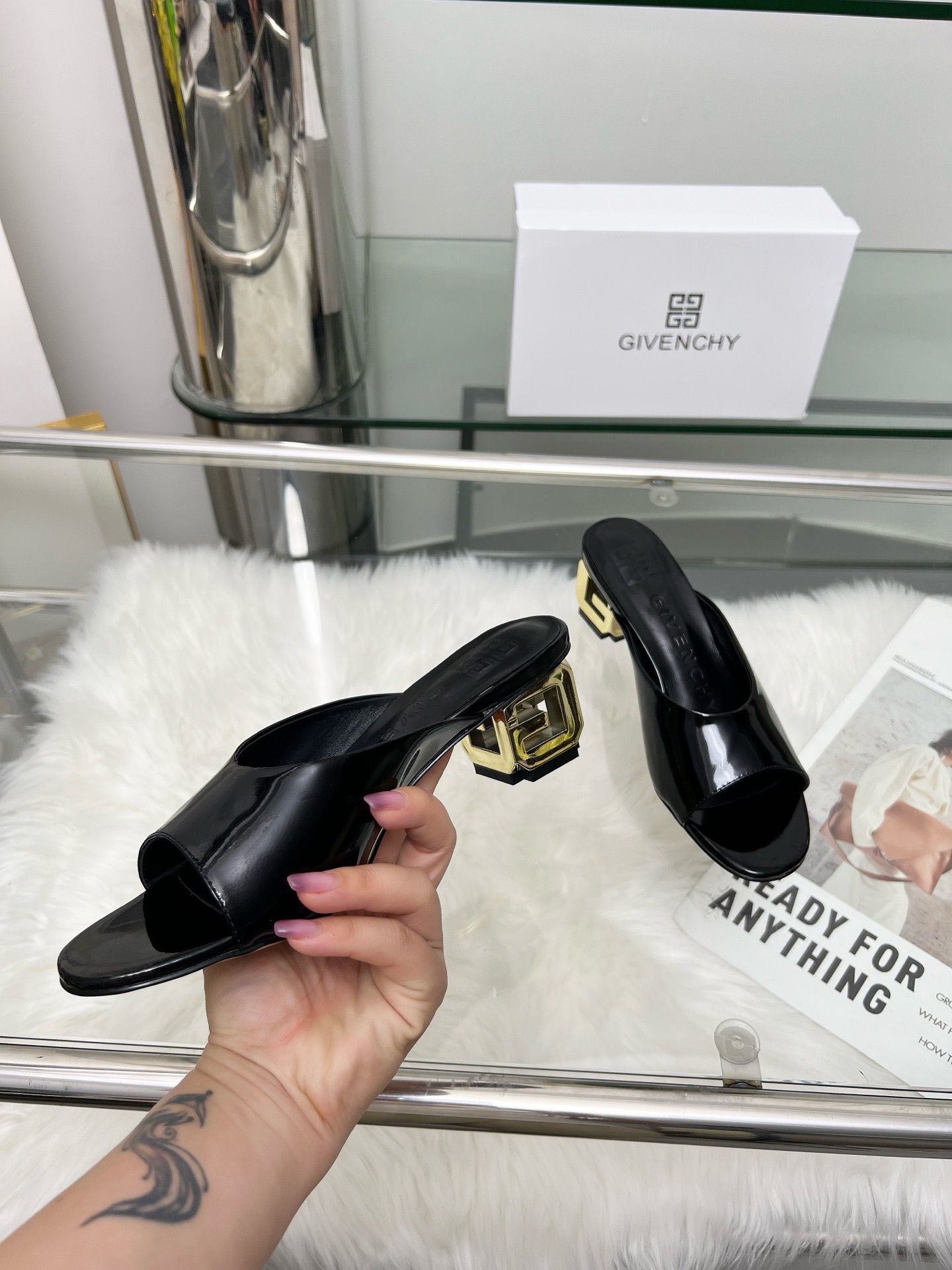 Fashionable 2005 Heel Slippers: Stylish, Versatile, and High-Quality with Four Color Options - 图片 4