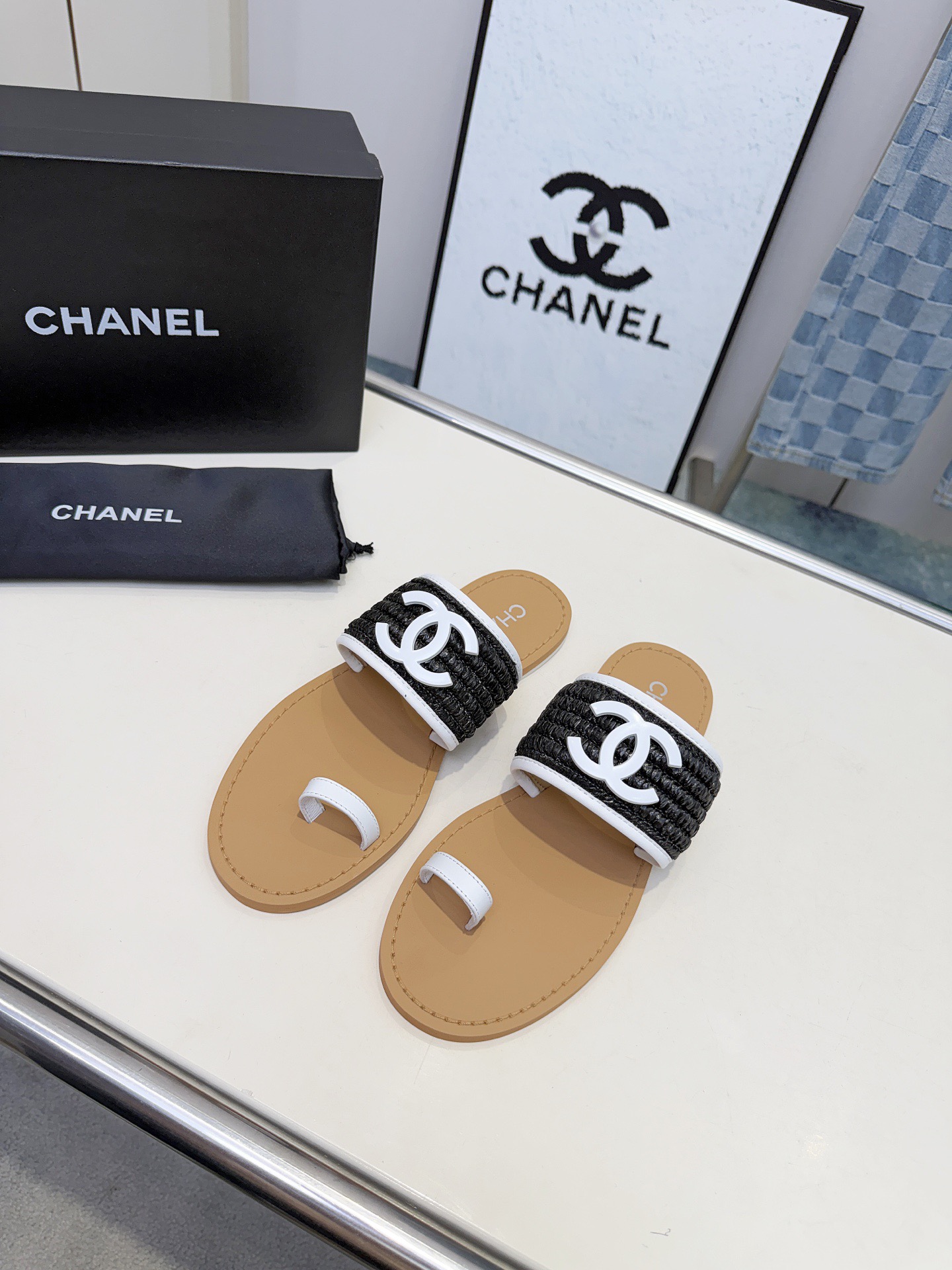 NO:817432,Xiaoxiang spring and summer new style, size 35-43, rubber sole, leather sole plus 40, slippers, slippers19860909小香春夏季新款,35-43码,橡胶底,真皮底加40,拖鞋,slippers,Women's Shoes