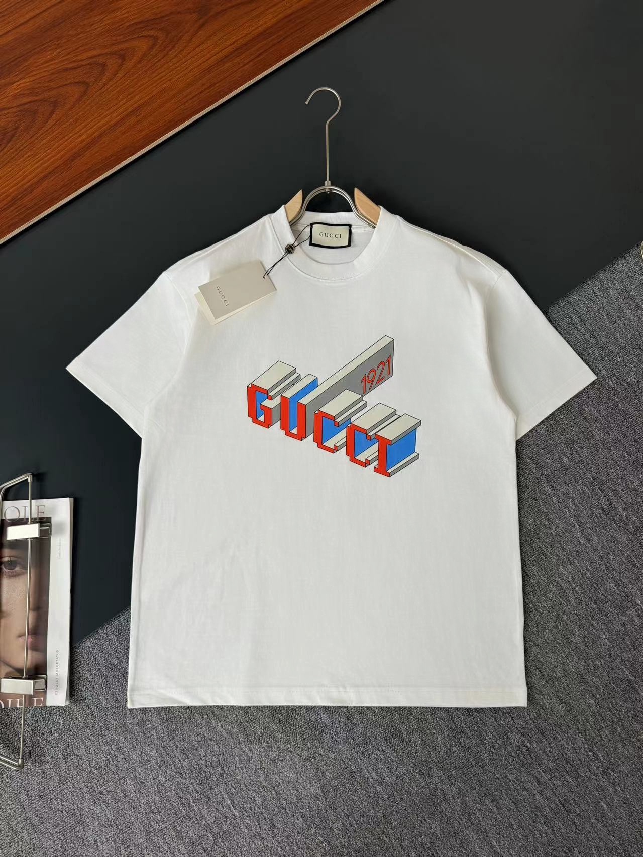 GUCC*Gucci* Camiseta de manga corta de cuello redondo más nueva de primavera/verano 2024SS, tejido de algodón puro de d…