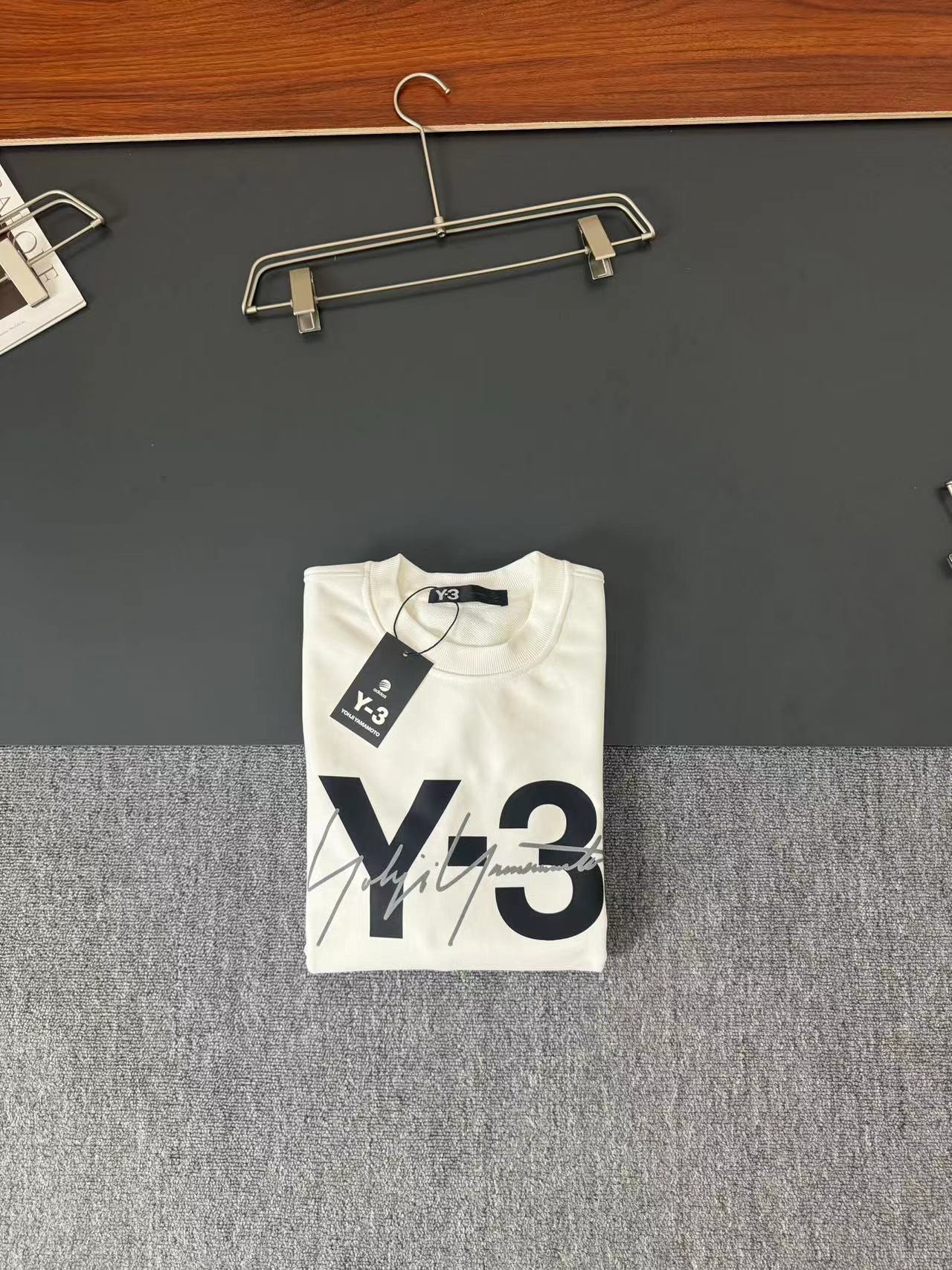 Y-3*山本耀司*秋冬最新款圆领时尚长袖卫衣发泡印花工艺logo设计400克纯棉面料！贴肤舒适耐看又好穿