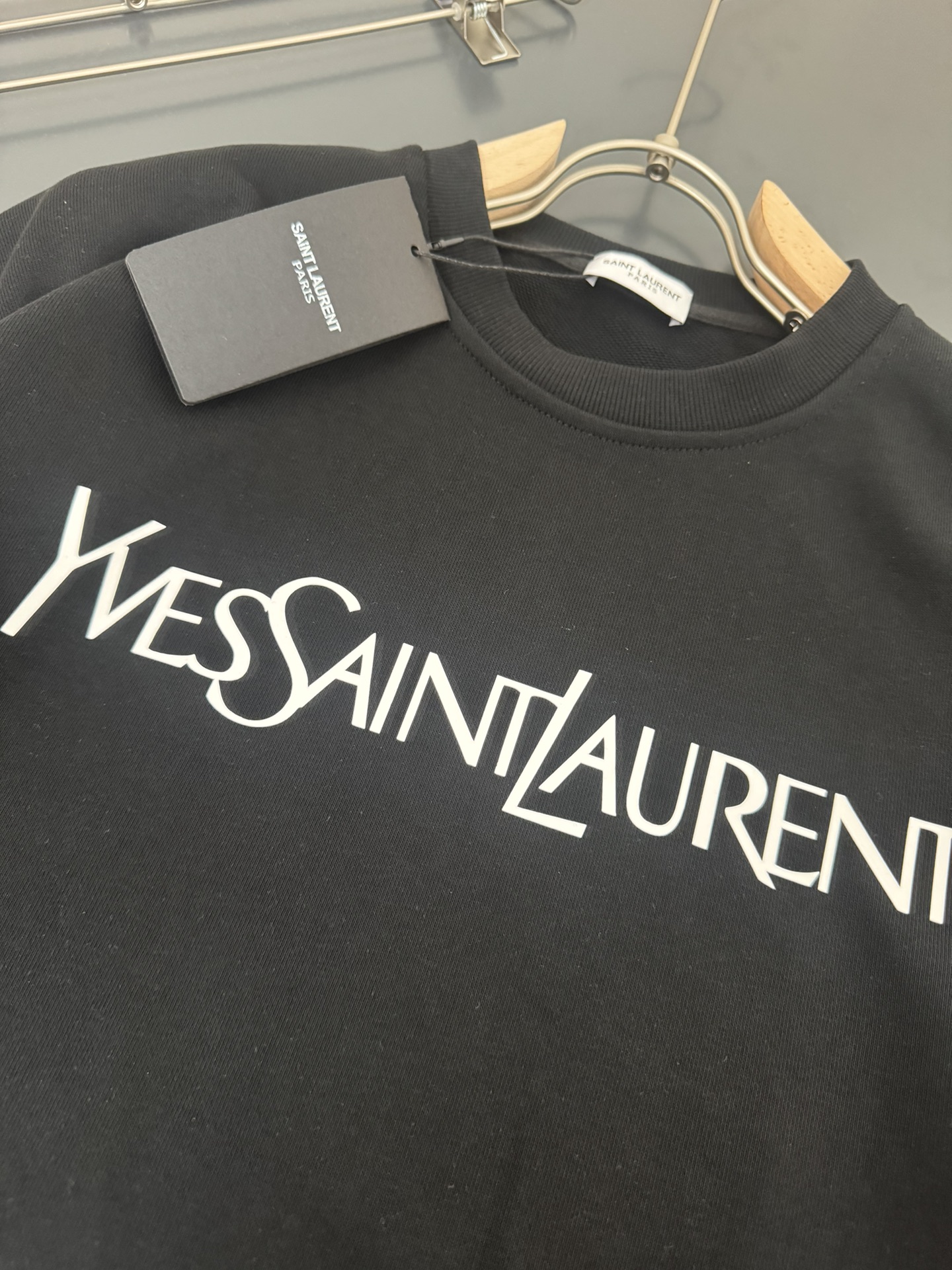 *YvesSaintLaurent*YSL*圣罗兰*秋冬最新款圆领时尚长袖卫衣立体硅胶工艺logo设计4