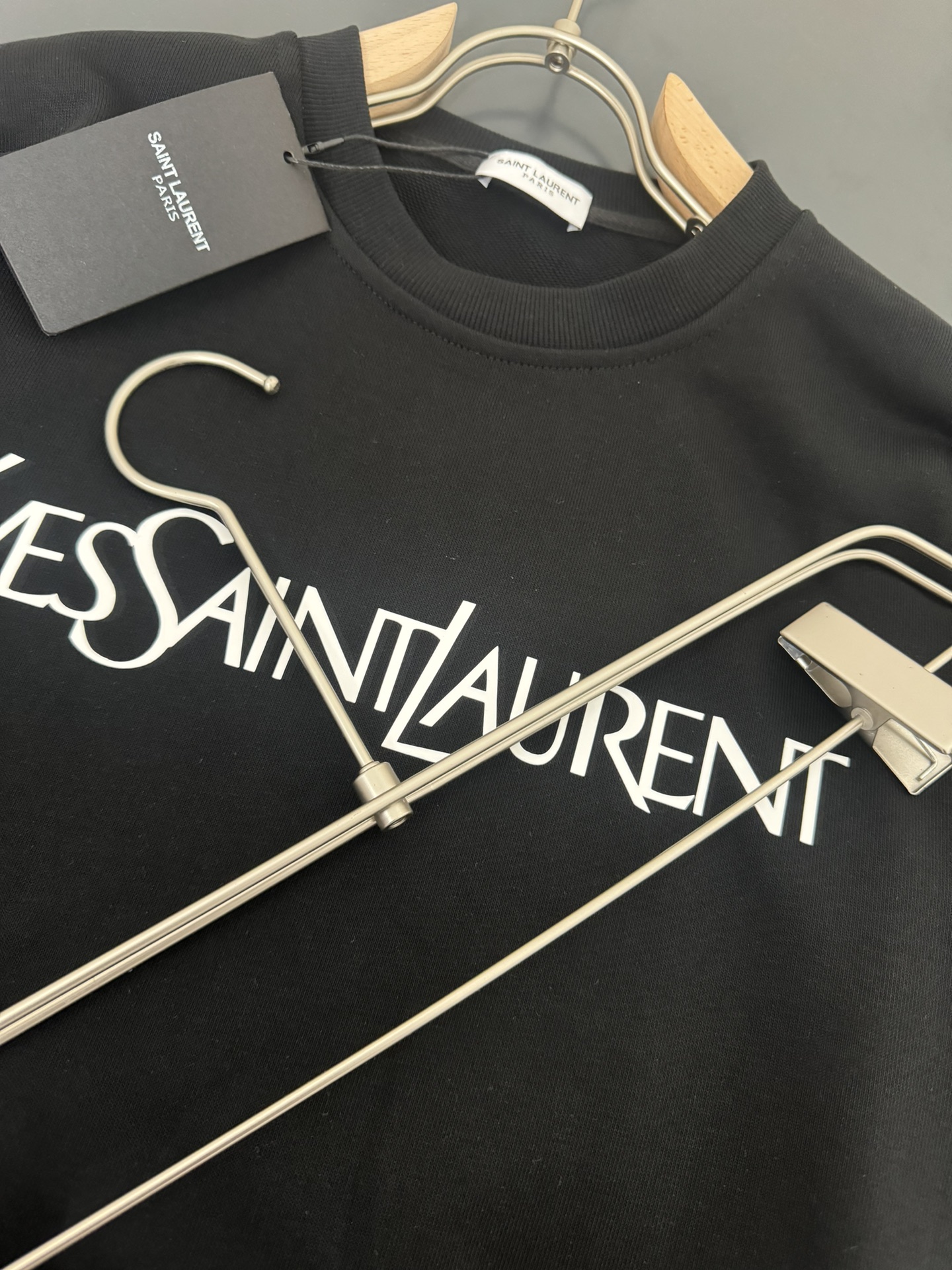 *YvesSaintLaurent*YSL*圣罗兰*秋冬最新款圆领时尚长袖卫衣立体硅胶工艺logo设计4