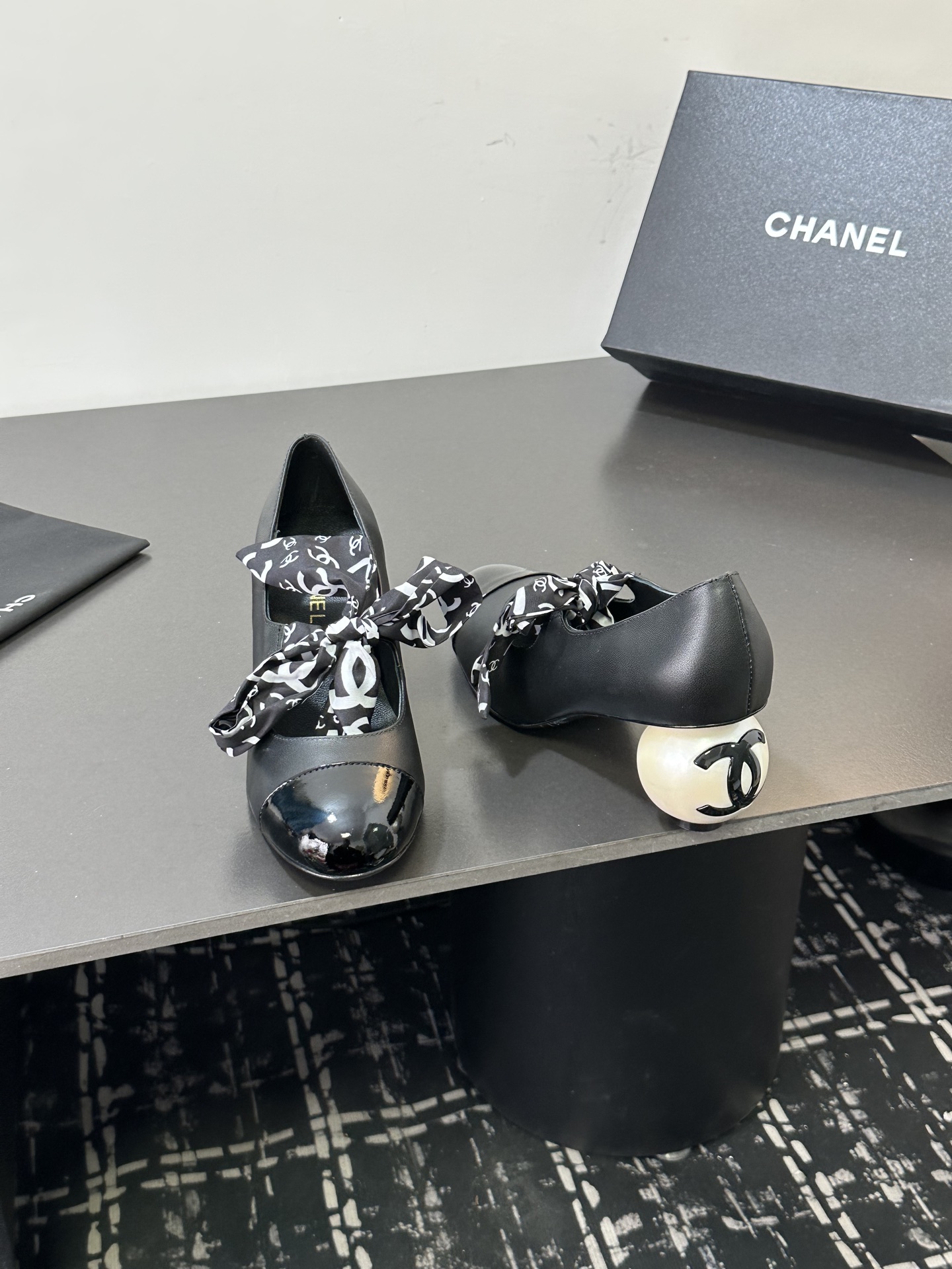 Chanel Haute Couture Classic Luxury Leather Shoe Loafer Shoes 8
