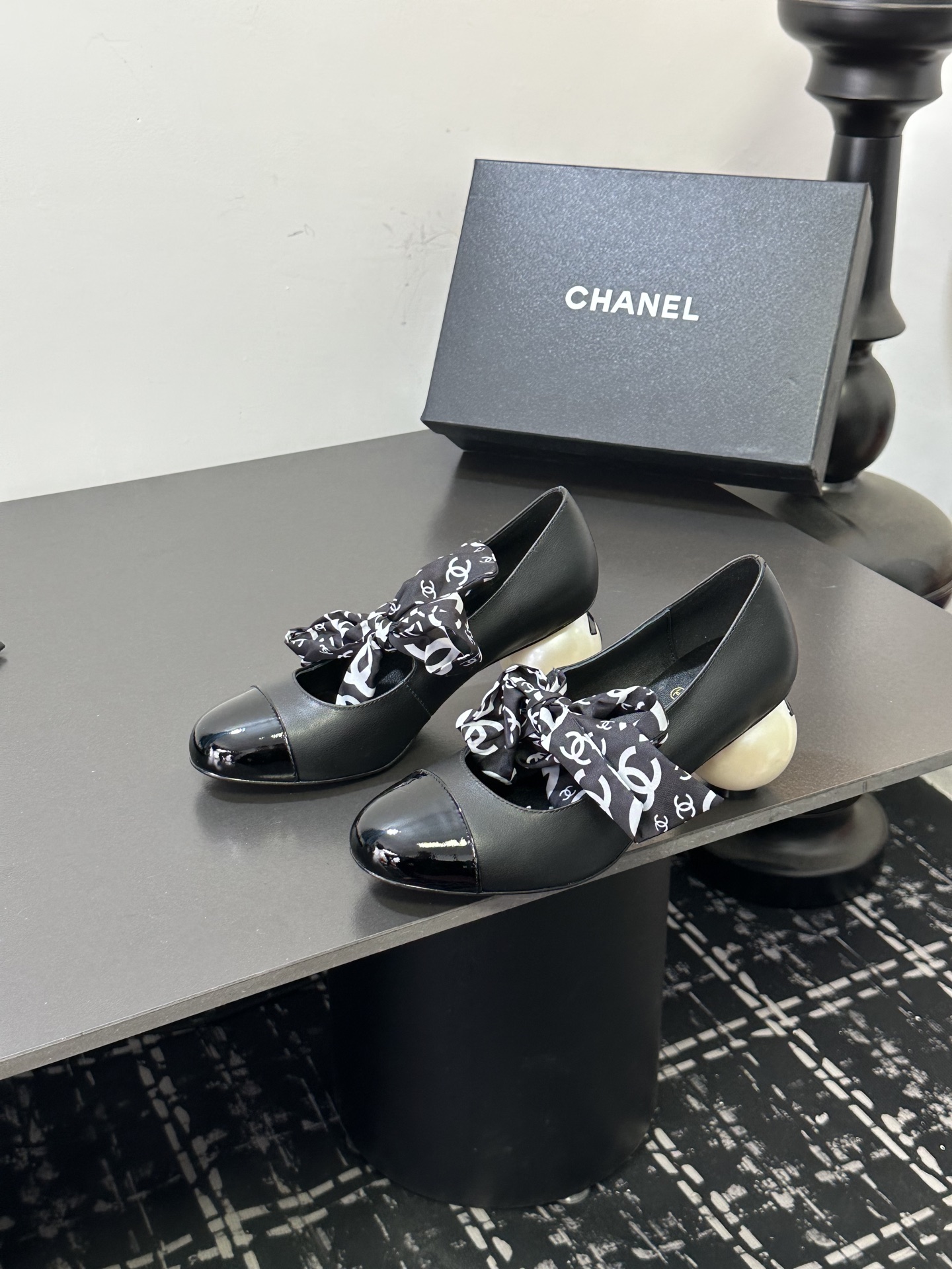 Chanel Haute Couture Classic Luxury Leather Shoe Loafer Shoes 4