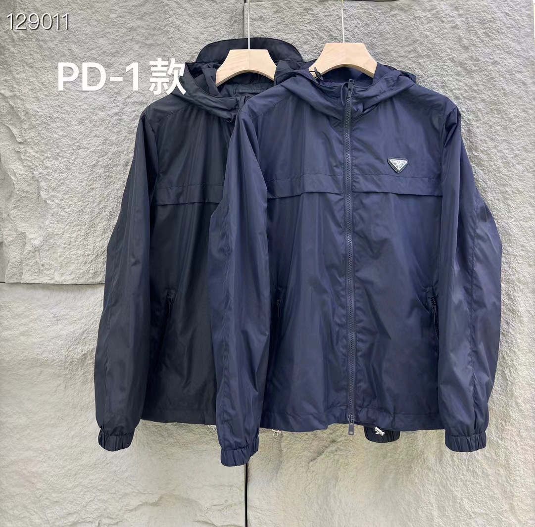 Prada Clothing Coats & Jackets Black Fabric Nylon Plastic Re-Nylon Hooded Top