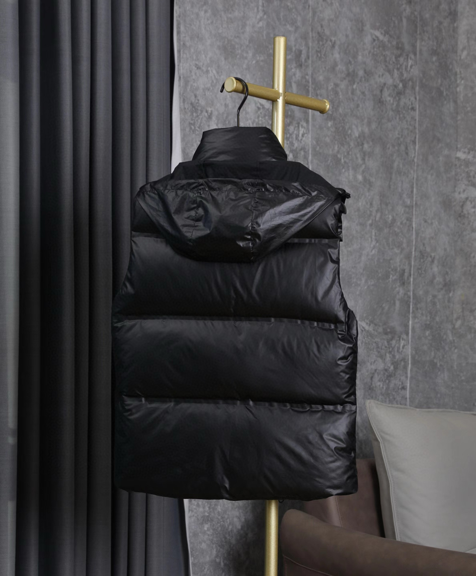 プラダ P720 羽绒服 - 高品質90%ダウンの軽量モデル