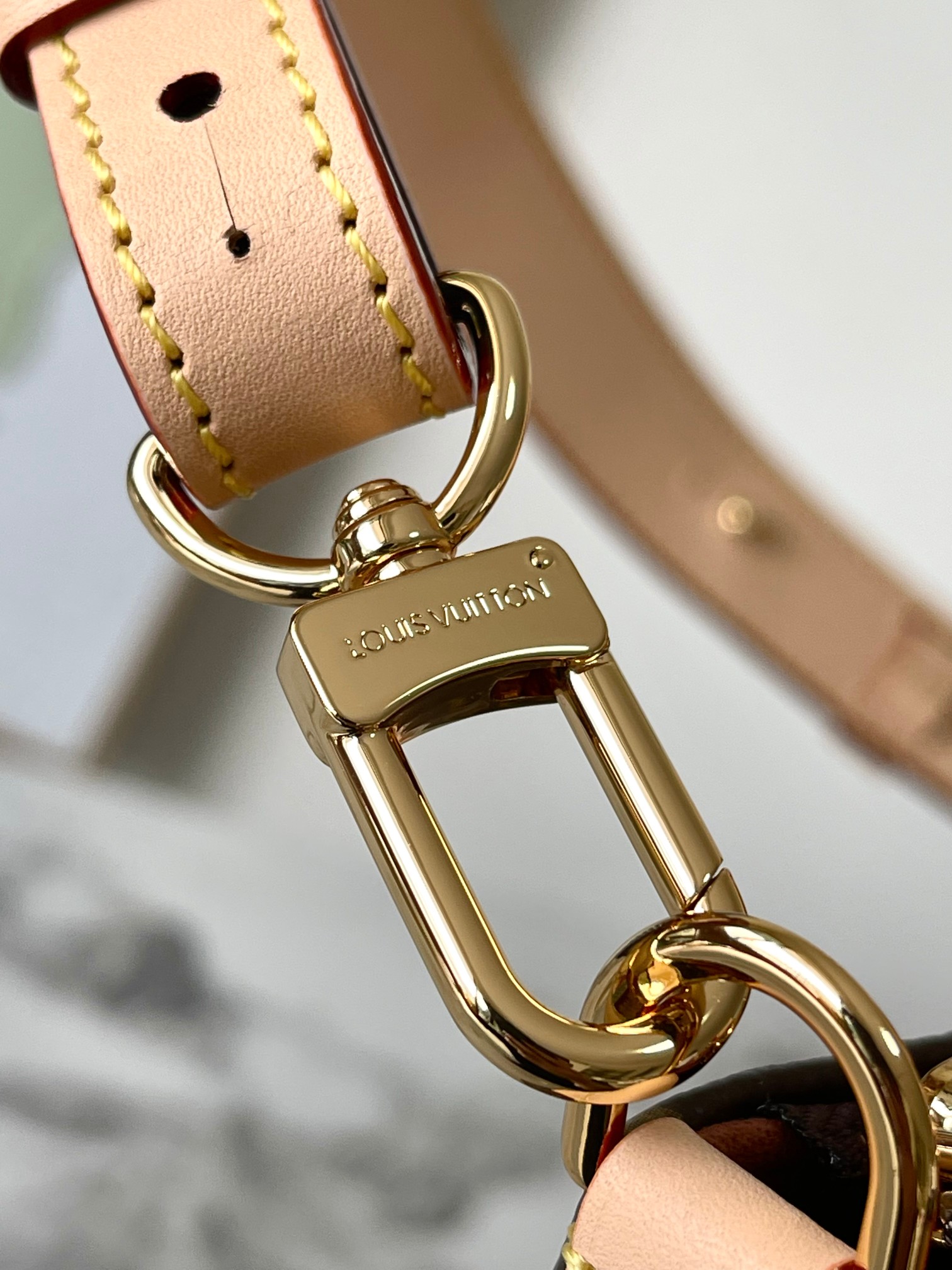 Roger Vivier Haute Couture Haute Couture Ready-to-Wear Clothing Dress 5