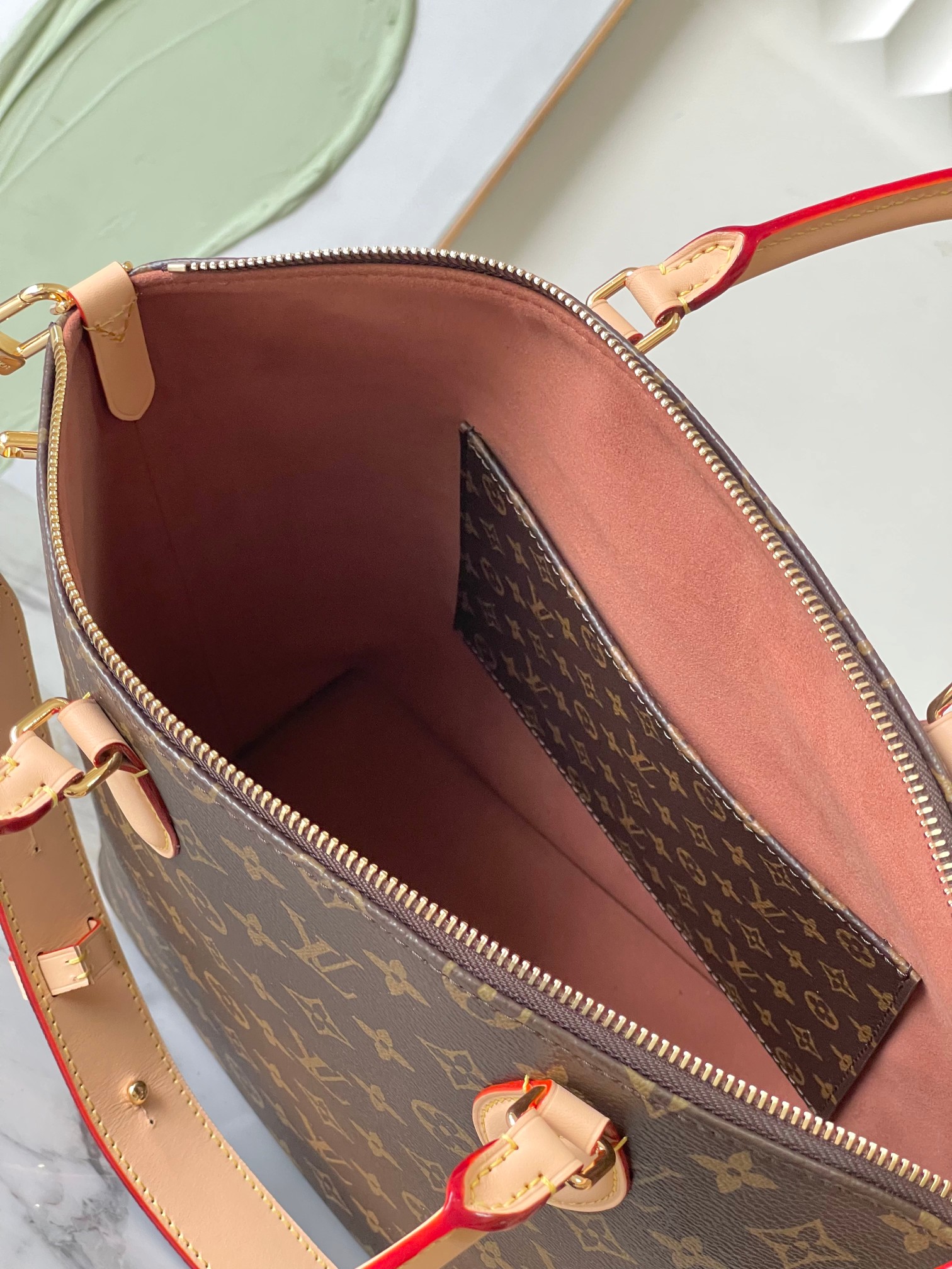 Roger Vivier Haute Couture Haute Couture Ready-to-Wear Clothing Dress 9