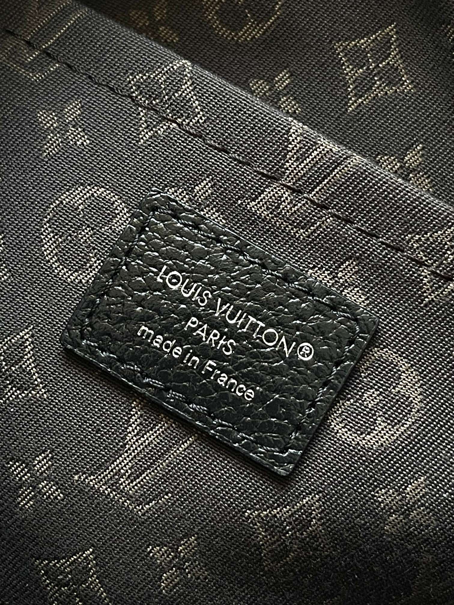 Louis Vuitton Haute Couture Haute Couture Ready-to-Wear Clothing Dress 9